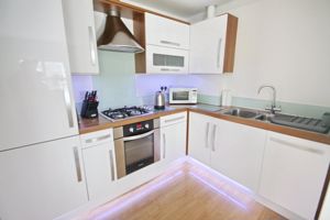 20 King George Avenue